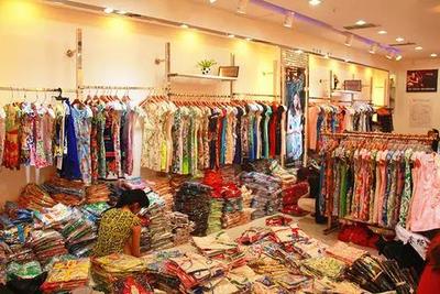 浙江杭州服裝批發最大市場在哪里(杭州大的服裝批發市場)